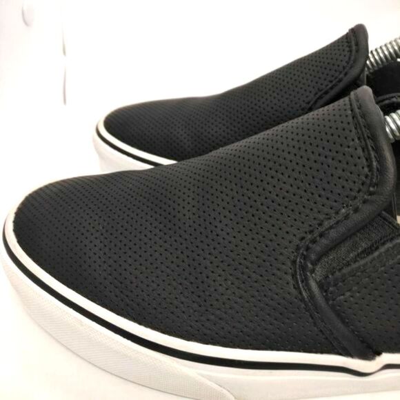 Vans Off The Wall Black Leather Perforated Slip On Shoes Womens Size 8.5 Black‎ - Picture 5 of 9